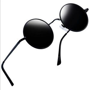 Black Round Sunglasses